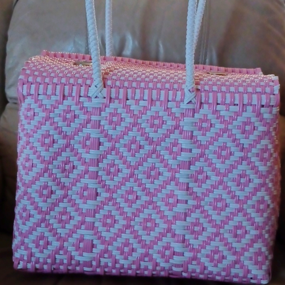 Large hand woven Lonchera bag
